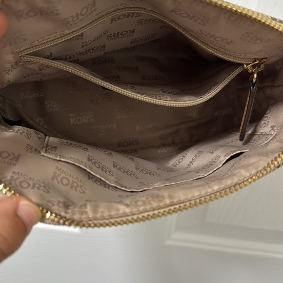 Michael Kors chain and leather strap cross body bag - Picture 5 of 7